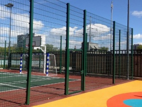 3D заборы для спортивной площадки 15 метров фото в Павлово