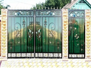Кованые заборы с поликарбонатом 15 соток фото недорого под ключ