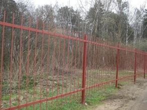 Сварные заборы с утрамбовкой щебнем 10 соток фото под ключ с установкой