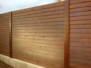 Деревянный забор елочка 12 соток фото стоимость под ключ