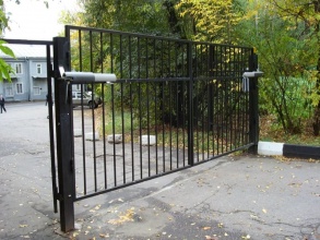 Решетчатые ворота распашные - пример 7 фото стоимость под ключ